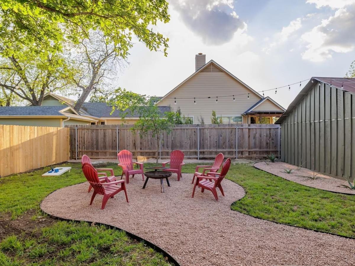 Relaxong House Of Glen Mills Villa Exterior foto